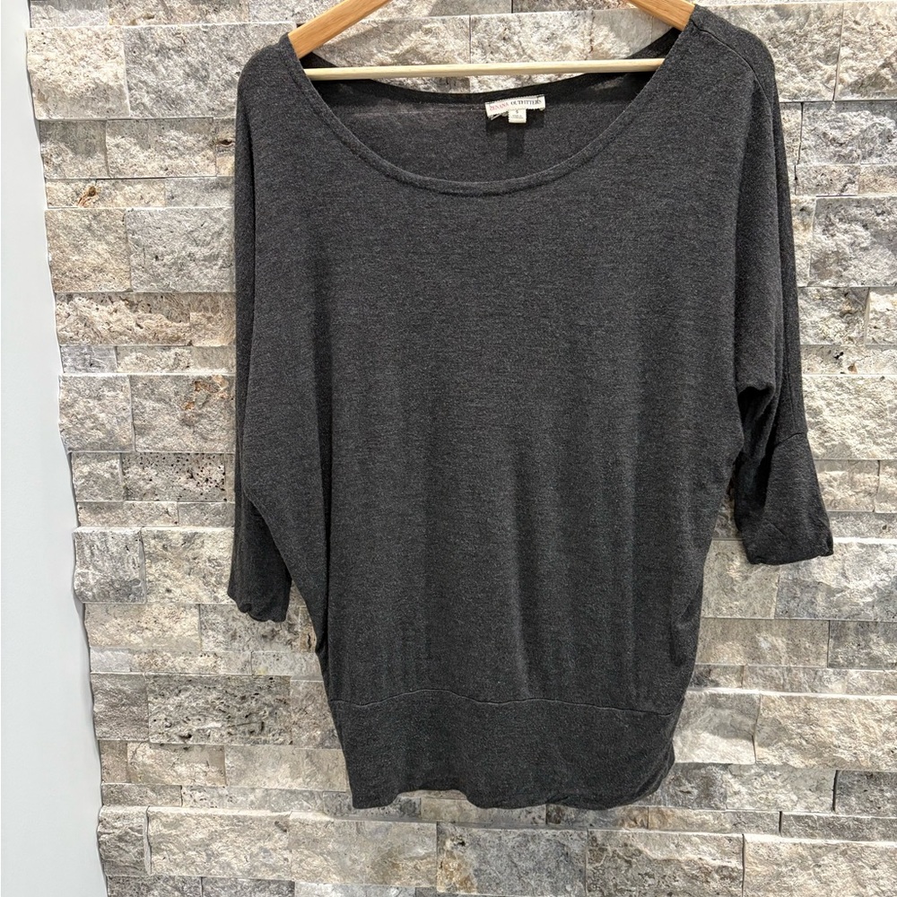 Zenana‎ Outfitters Dark Gray top women’s size S check measurements